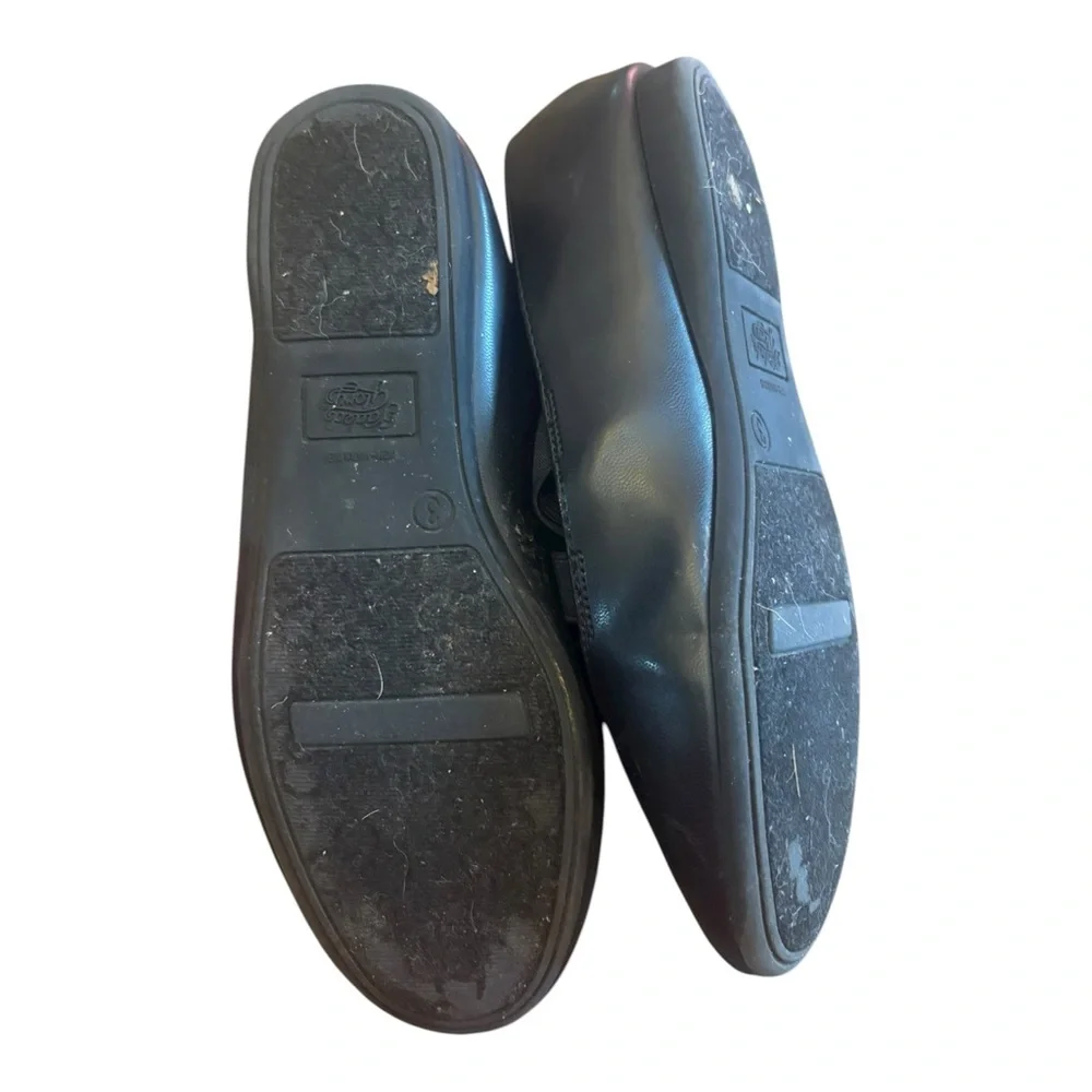Black Ballet Flats